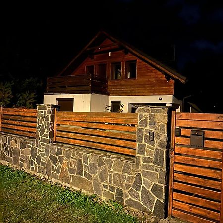 Willa Pod Skocznia Szczyrk Exteriör bild