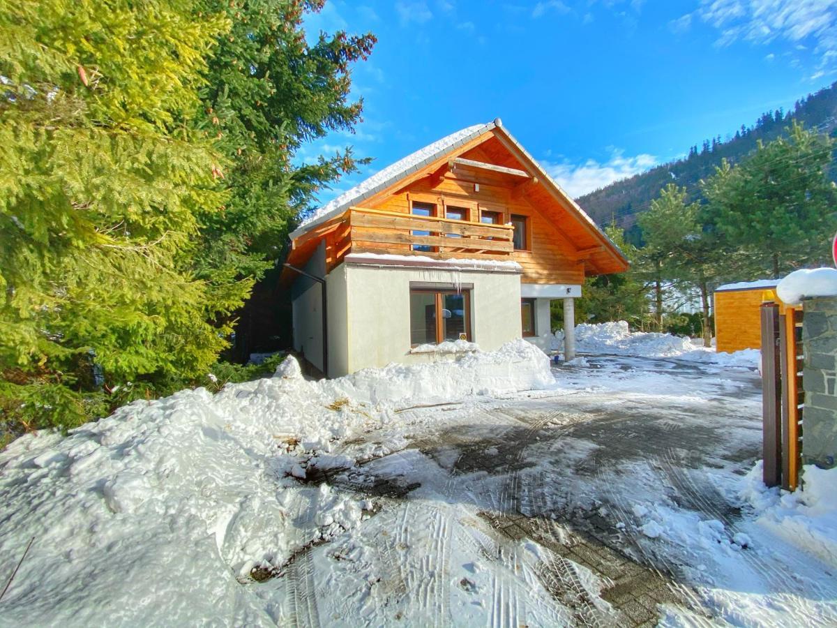 Willa Pod Skocznia Szczyrk Exteriör bild